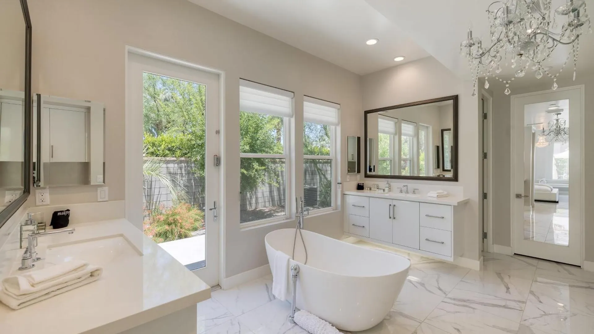 Villa Valentina By Avantstay Pool Hot Tub Views Luxury Design Palm Springs Casa de Férias
