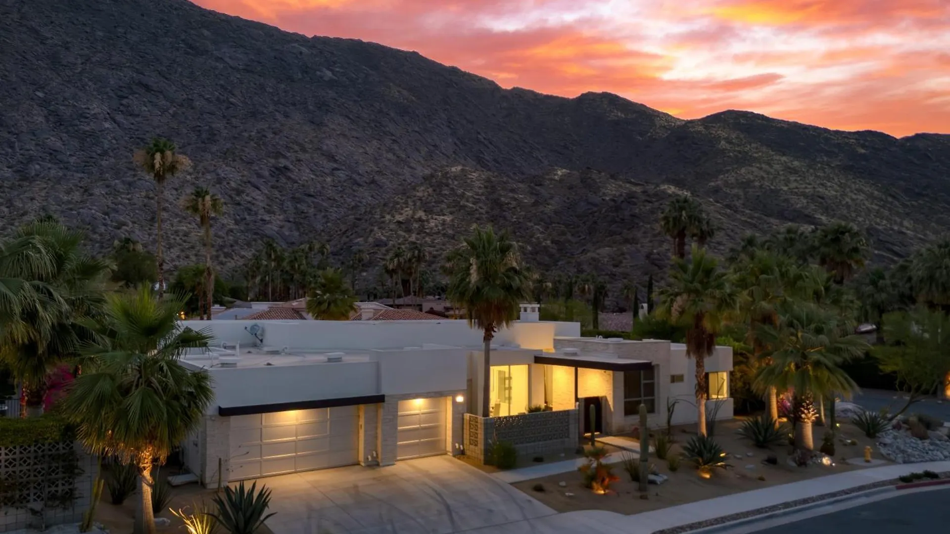 Holiday home Villa Valentina By Avantstay Pool Hot Tub Views Luxury Design Palm Springs